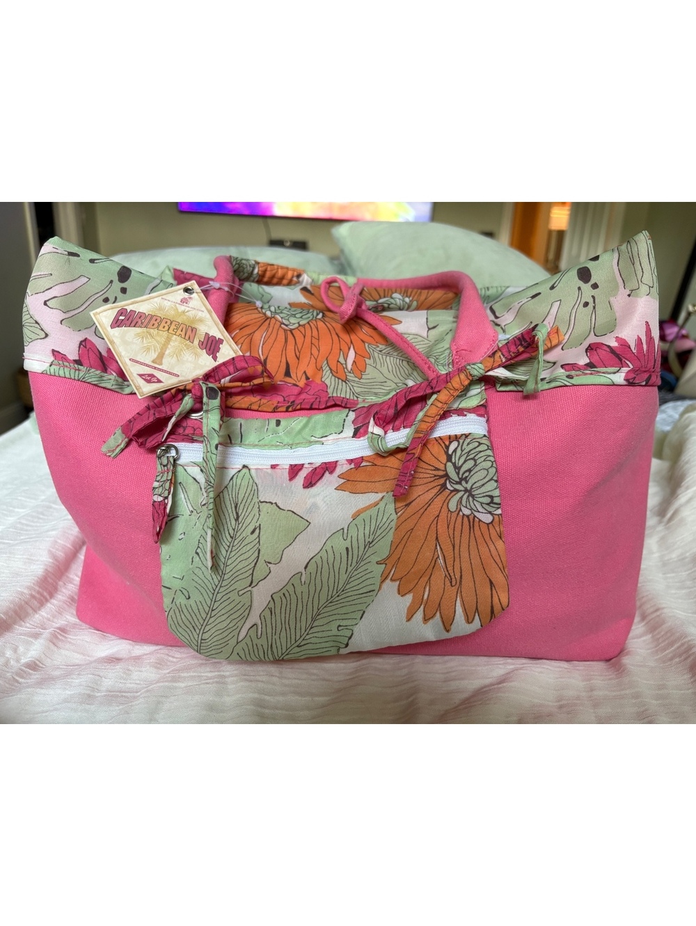 NWT. Caribbean Joe pink beach bag and accessories. 5 total pieces. New with tag.
